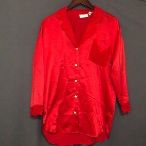 Vintage Gold label Victoria’s Secret sleep shirt